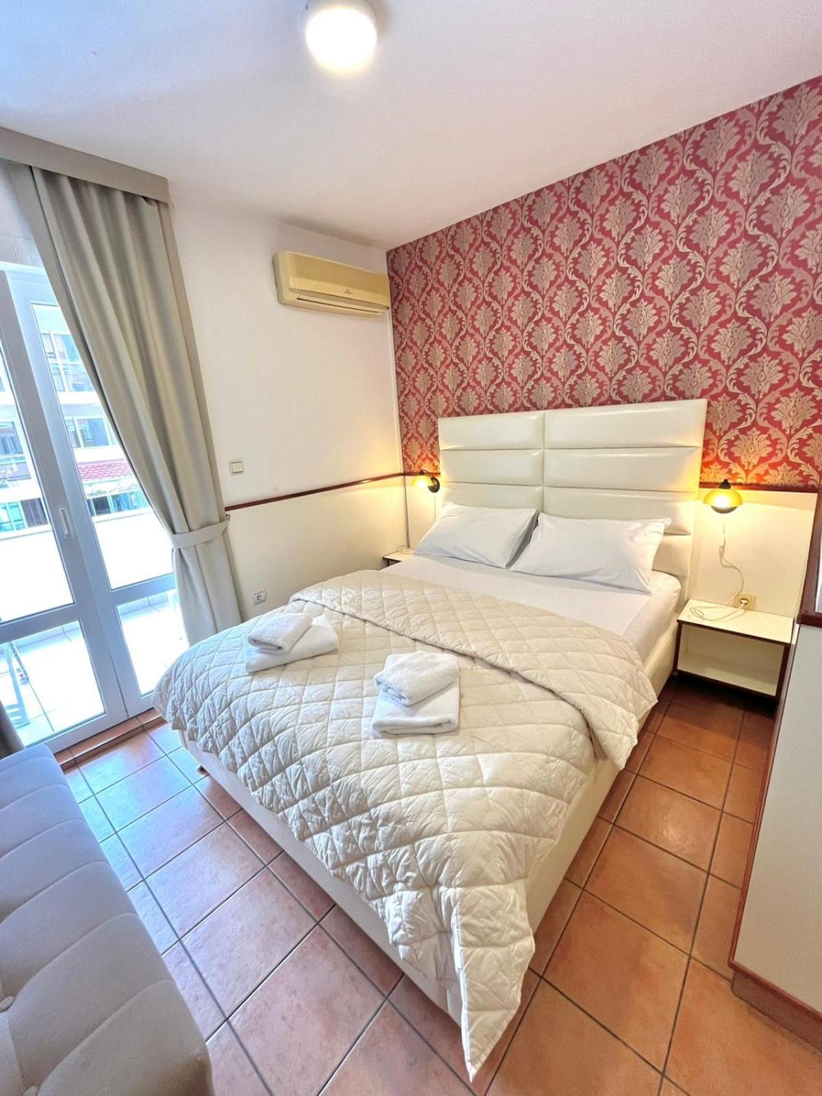 Apartments Sofija Budva Ngoại thất bức ảnh